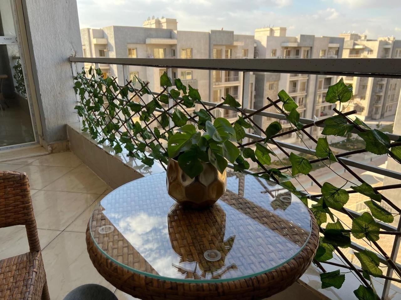 Apartamento شقه مفروشه فاخره بالقاهره الجديده New Cairo Exterior foto